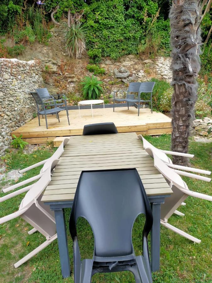 Vila Les 2 Moi S'L Sauzon Exteriér fotografie